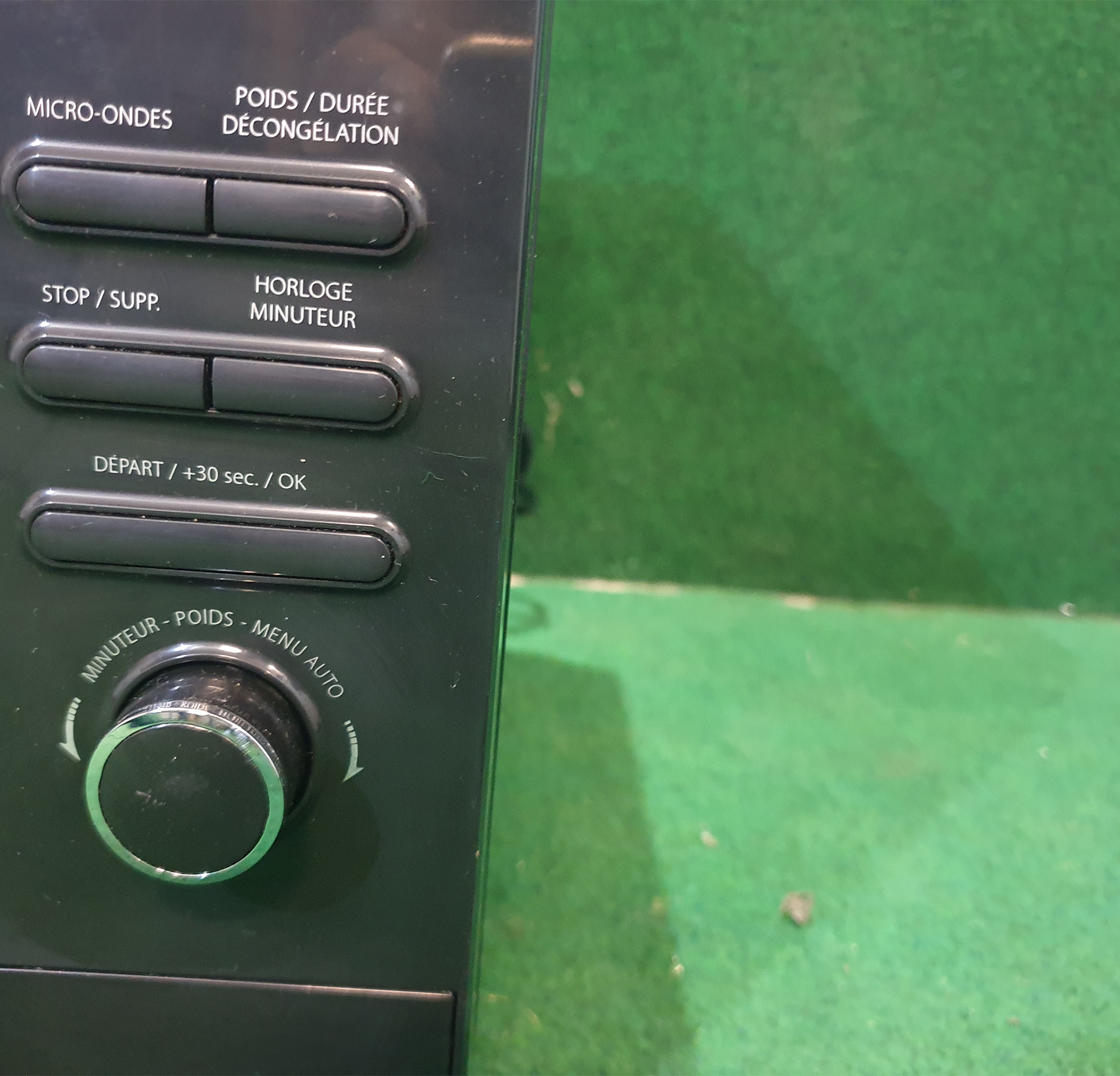 Micro-ondes/Gril/chaleur tournante VALBERG  image 3